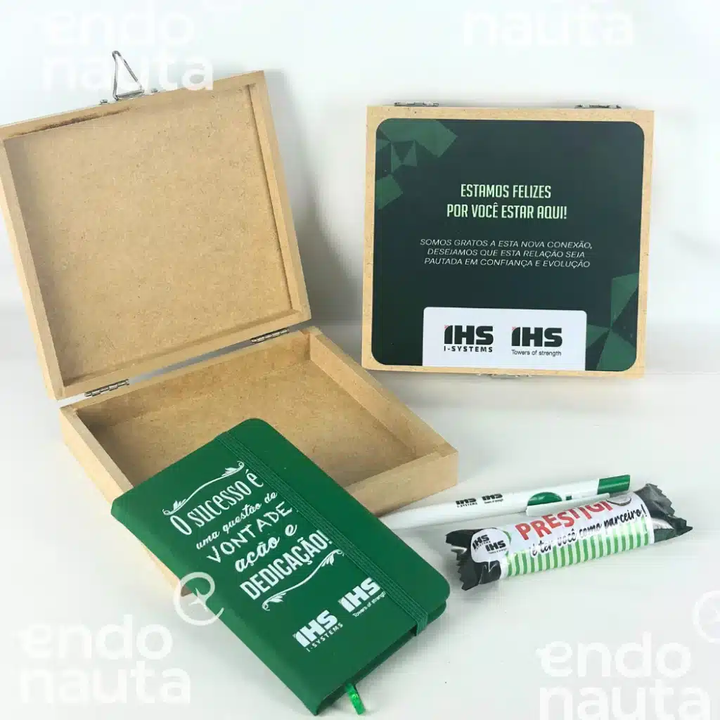 CAIXA BOAS VINDAS – CADERNETA + PRESTÍGIO