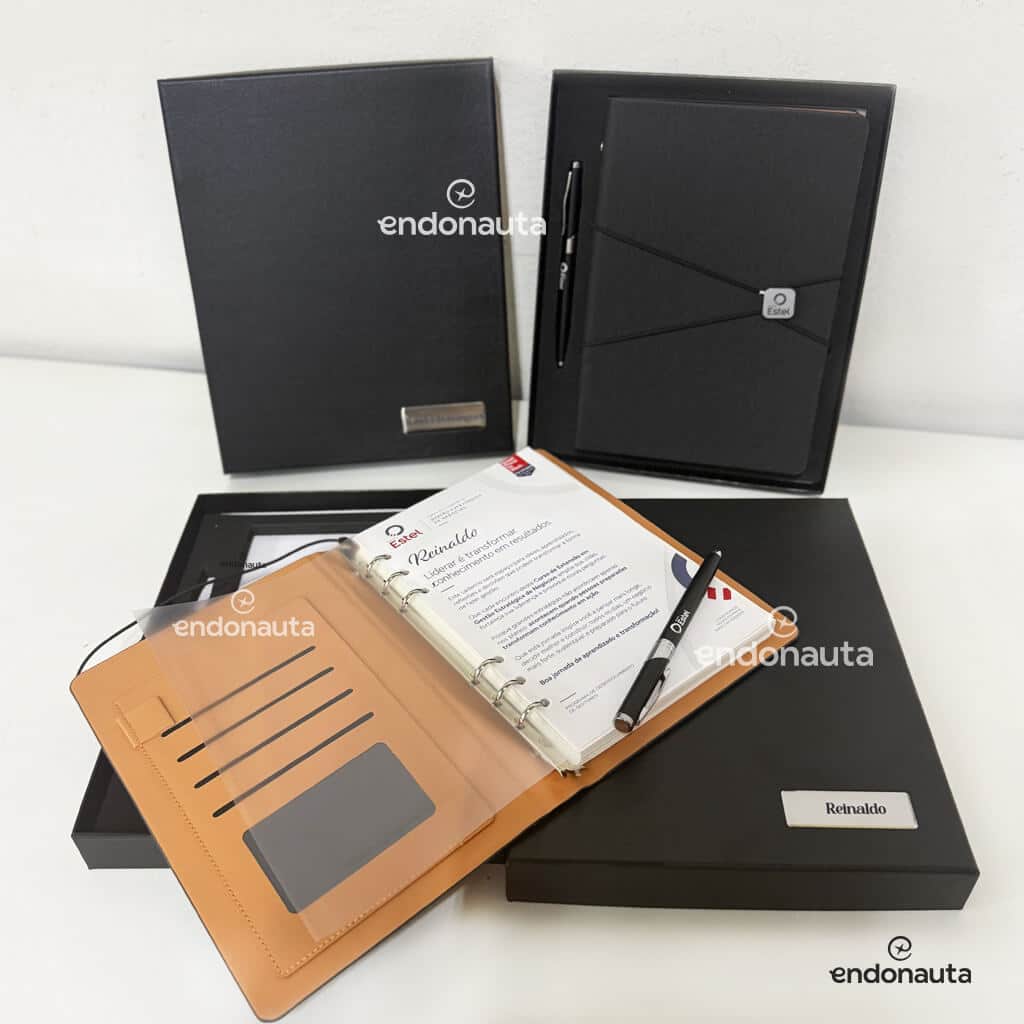 kit executivo para mentorias e treinamento de líderes com fichário, caixa e caneta de metal personalizada