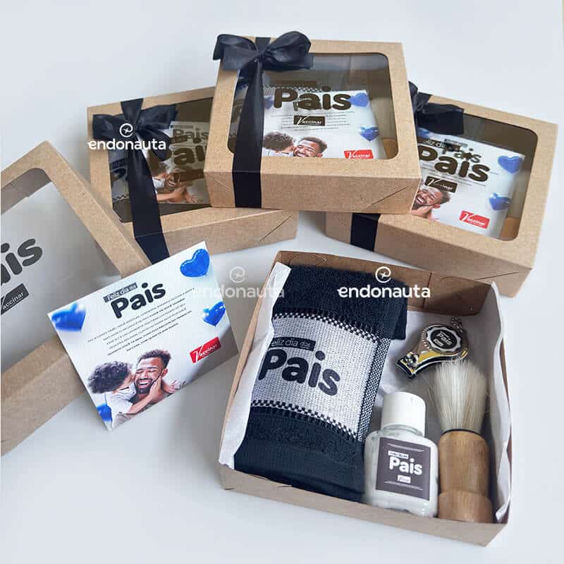 Brinde dia dos pais com kit barbear, pincel, caixa kraft com visor, toalha personalizada e chaveiro cortador de unha