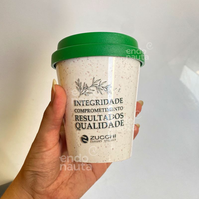 Granito Zucchi: Aniversário do colaborador com Sustentabilidade 4 Copo ecolódico Zucchi