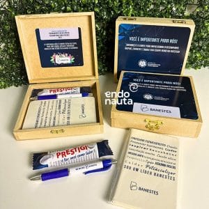 028 KIT BOAS VINDAS CAIXA CADERNETA BANESTES BRINDE CORPORATIVO copiar